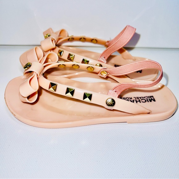 MICHAEL Michael Kors Studded Thong Sandals 9 Pink Bow Girls Heel Strap Jellies - Picture 5 of 6